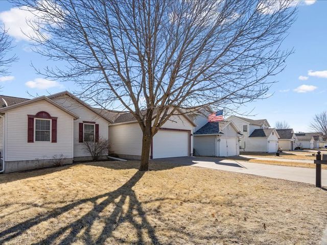 720 Cypress Drive, Colona, IL 61241