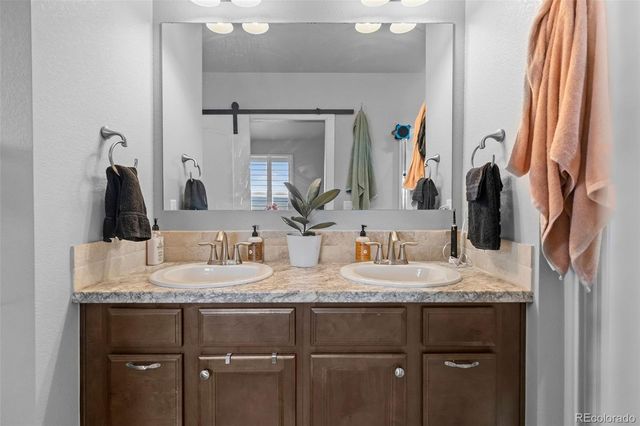 100 Bluebell Court, Wiggins, CO 80654