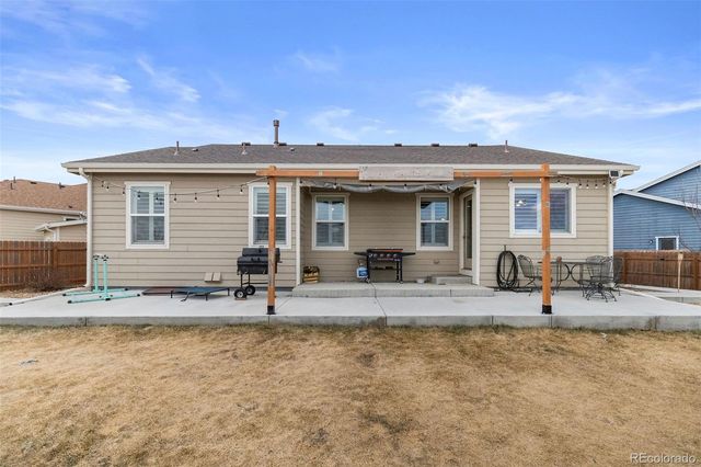 100 Bluebell Court, Wiggins, CO 80654