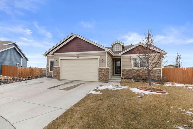 100 Bluebell Court, Wiggins, CO 80654