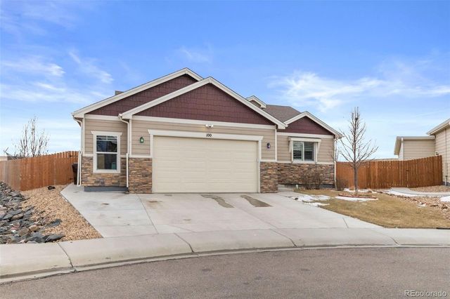 100 Bluebell Court, Wiggins, CO 80654