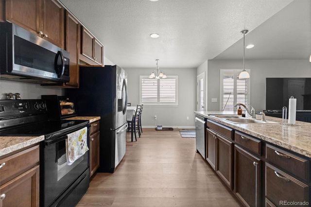 100 Bluebell Court, Wiggins, CO 80654