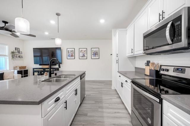 1374 Palo Verde Way, Vista, CA 92083