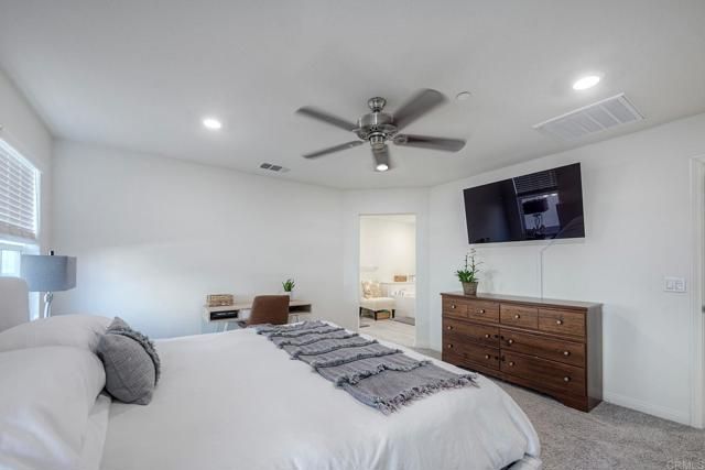 1374 Palo Verde Way, Vista, CA 92083