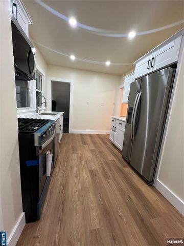 161 Franklin Terrace, Maplewood, NJ 07040