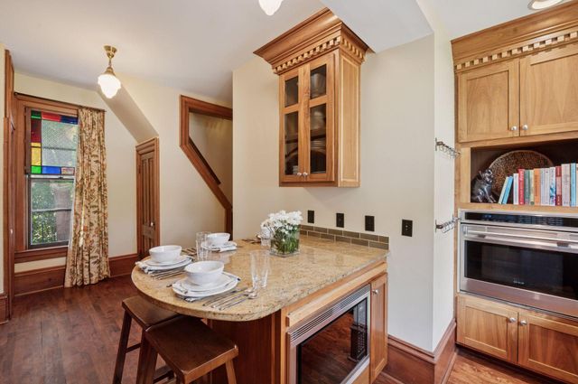 210 Dean Avenue E, Champlin, MN 55316