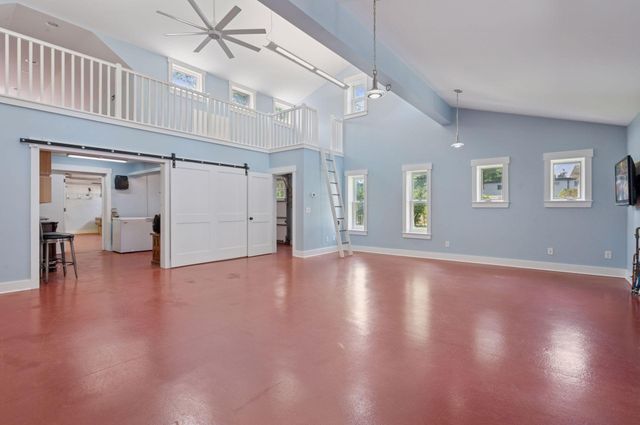 210 Dean Avenue E, Champlin, MN 55316