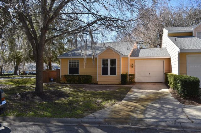 4857 NW 2ND PLACE K, Gainesville, FL 32607