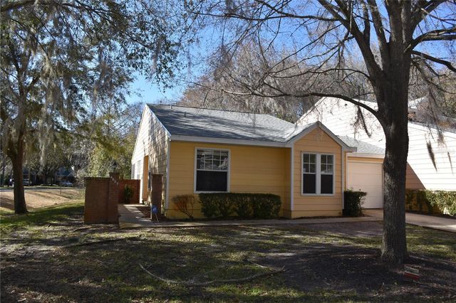 4857 NW 2ND PLACE K, Gainesville, FL 32607