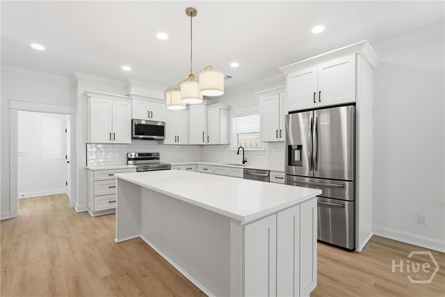 1209 E 34th Street, Savannah, GA 31404