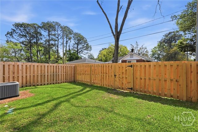 1209 E 34th Street, Savannah, GA 31404