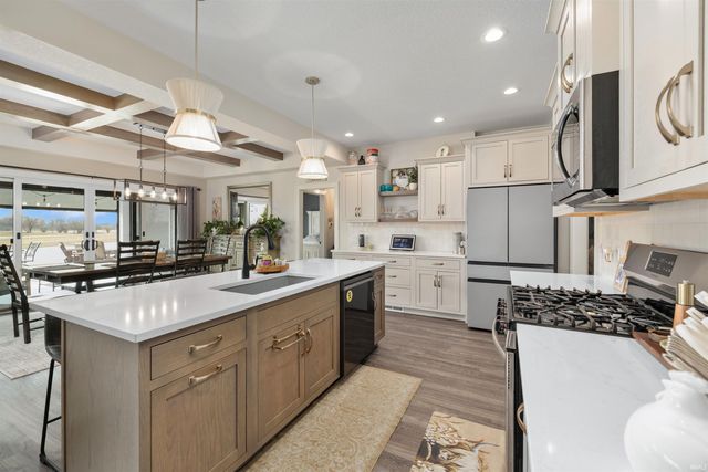 13925 Elderflower Cove, Fort Wayne, IN 46845