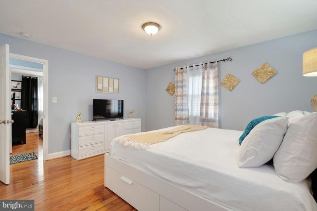 900 E TANTALLON DR, Fort Washington, MD 20744