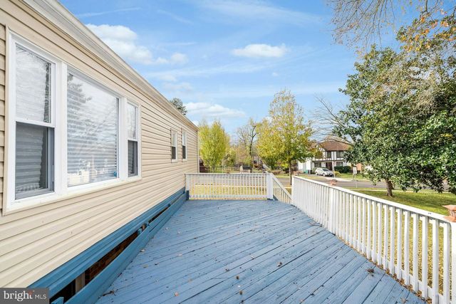 900 E TANTALLON DR, Fort Washington, MD 20744