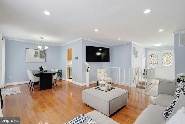 900 E TANTALLON DR, Fort Washington, MD 20744