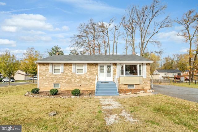 900 E TANTALLON DR, Fort Washington, MD 20744