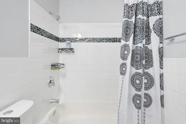 900 E TANTALLON DR, Fort Washington, MD 20744