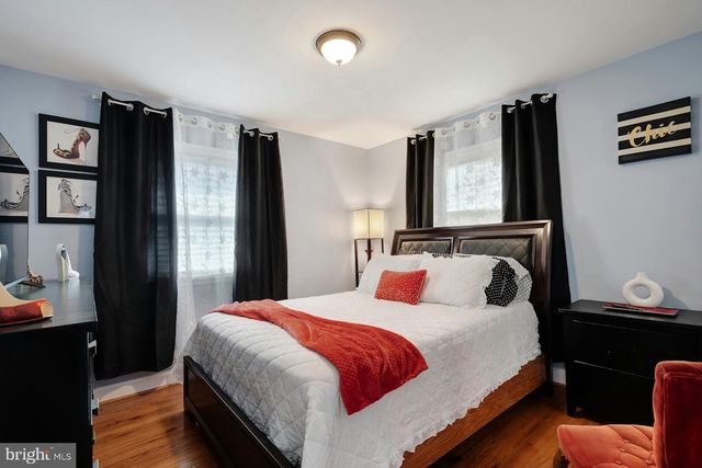 900 E TANTALLON DR, Fort Washington, MD 20744