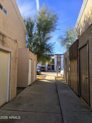 2324 W LONE CACTUS Drive 101, Phoenix, AZ 85027