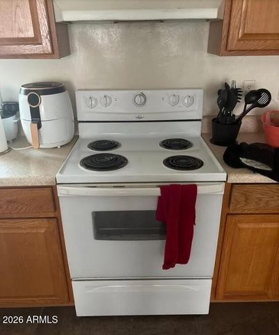 2324 W LONE CACTUS Drive 101, Phoenix, AZ 85027