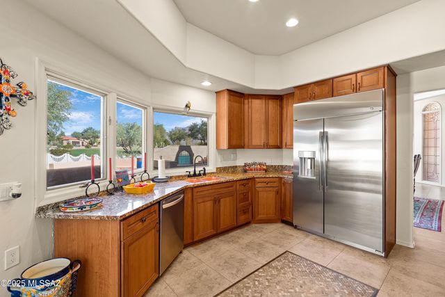 8513 N Nob Hill Drive, Tucson, AZ 85742