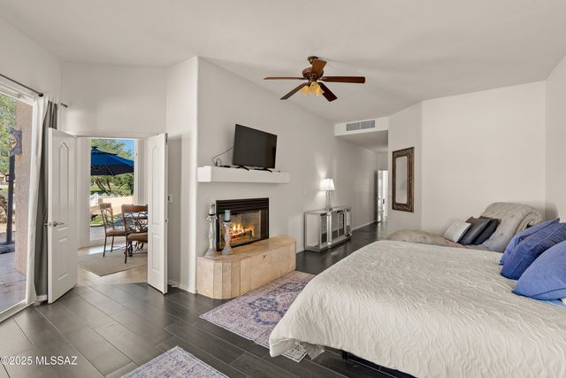 8513 N Nob Hill Drive, Tucson, AZ 85742
