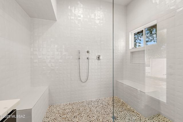 8513 N Nob Hill Drive, Tucson, AZ 85742