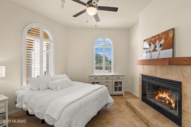 8513 N Nob Hill Drive, Tucson, AZ 85742