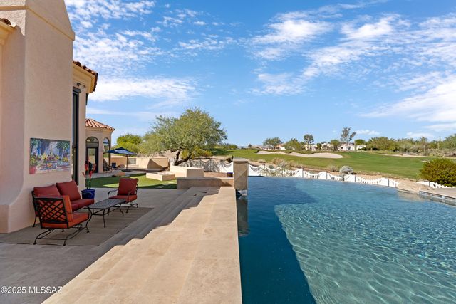 8513 N Nob Hill Drive, Tucson, AZ 85742
