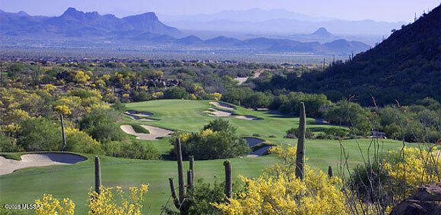 8513 N Nob Hill Drive, Tucson, AZ 85742