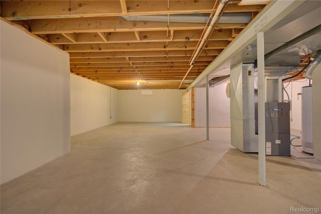 9268 La Spezia Drive, Davison Township, MI 48423