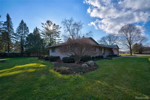 9268 La Spezia Drive, Davison Township, MI 48423