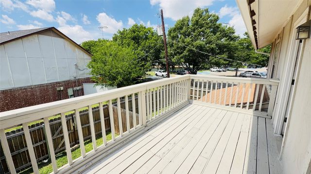 221 Meadow Court, Keller, TX 76248