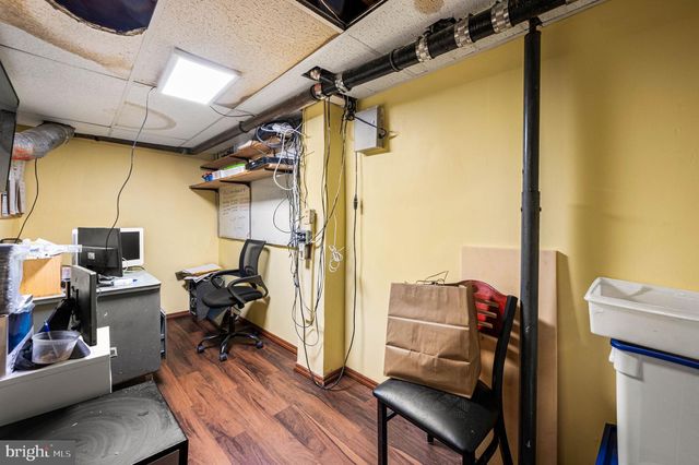 246 S 11TH ST, Philadelphia, PA 19107