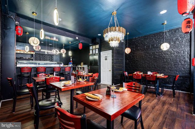 246 S 11TH ST, Philadelphia, PA 19107