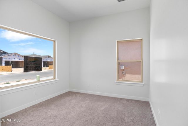 12457 Cayo Norte Drive, El Paso, TX 79934