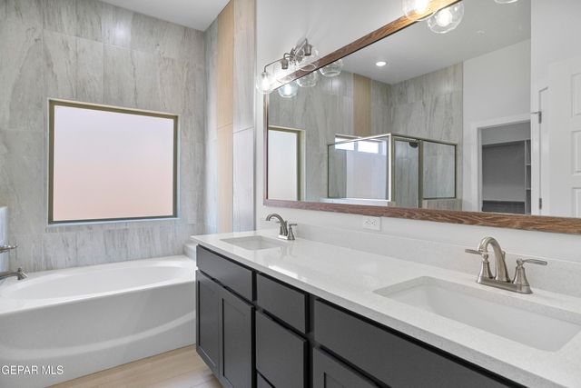 12457 Cayo Norte Drive, El Paso, TX 79934