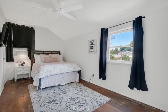 8018 Oakdale Avenue, Winnetka (los Angeles), CA 91306