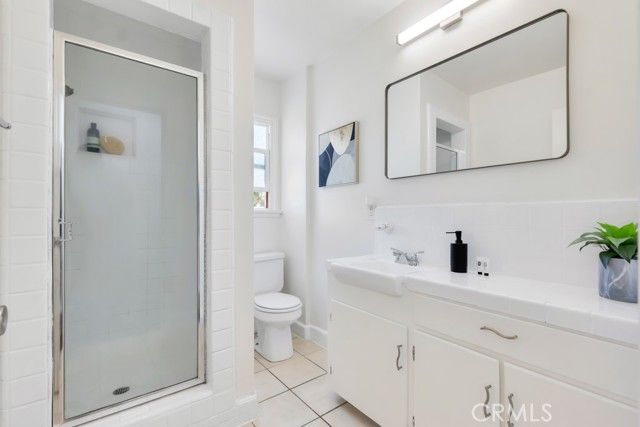 8018 Oakdale Avenue, Winnetka (los Angeles), CA 91306