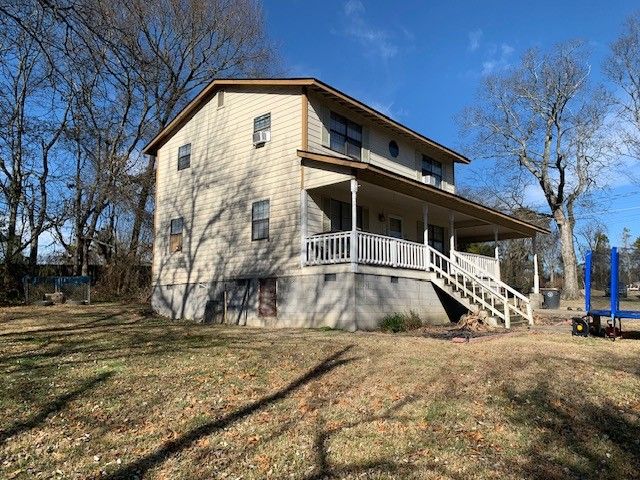 511 Claiborne St, Hartsville, TN 37074