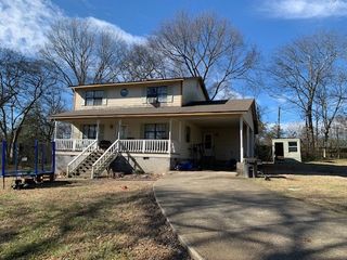 511 Claiborne St, Hartsville, TN 37074