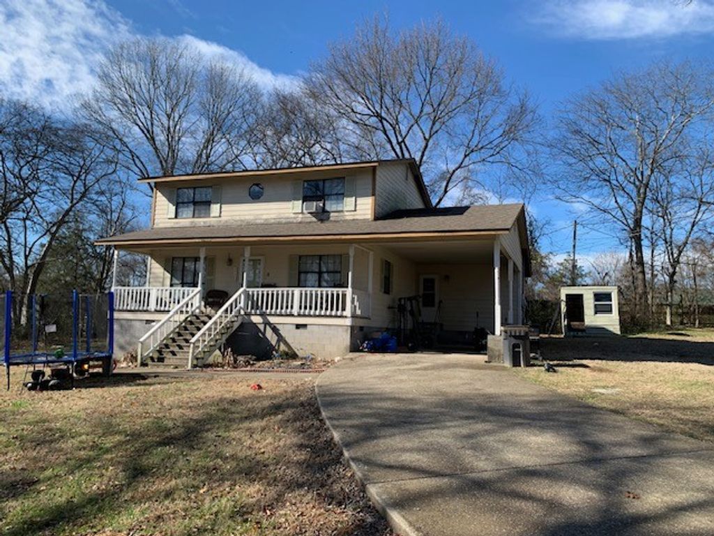 511 Claiborne St, Hartsville, TN 37074