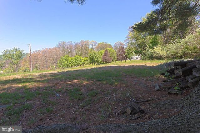 134 GOLDFINCH LN, Birdsboro, PA 19508