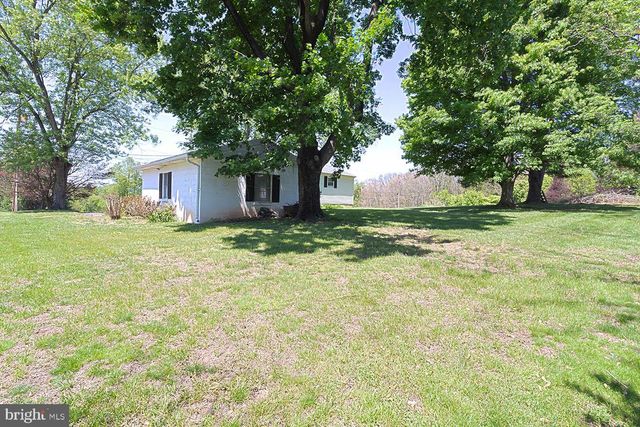 134 GOLDFINCH LN, Birdsboro, PA 19508