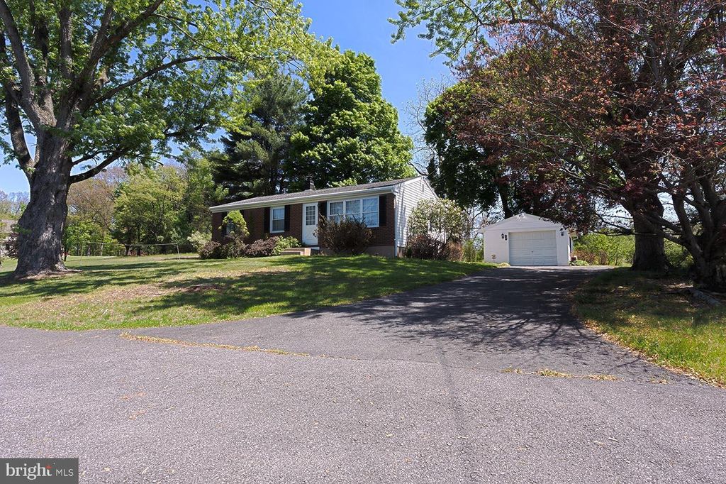 134 GOLDFINCH LN, Birdsboro, PA 19508