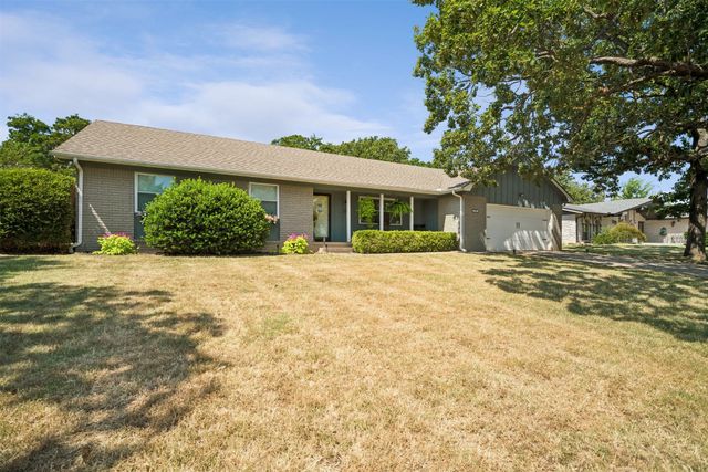 710 Martin Circle, Sand Springs, OK 74063
