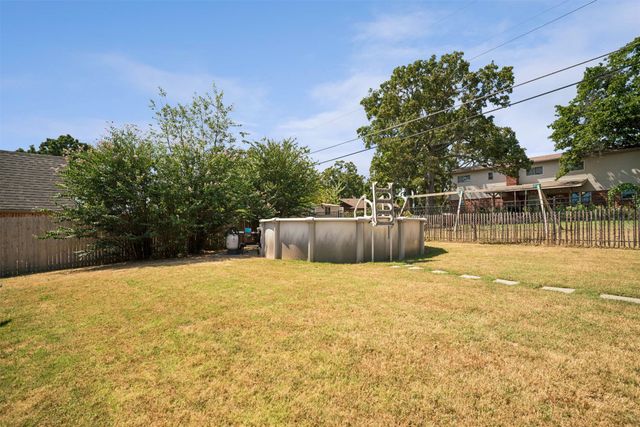 710 Martin Circle, Sand Springs, OK 74063