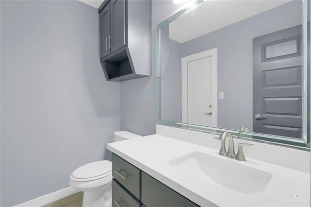 3928 S Mullin Avenue, Edinburg, TX 78542