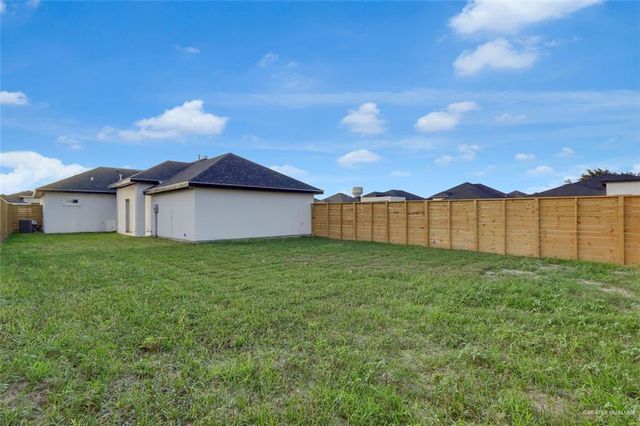 3928 S Mullin Avenue, Edinburg, TX 78542