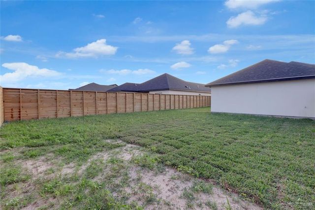 3928 S Mullin Avenue, Edinburg, TX 78542